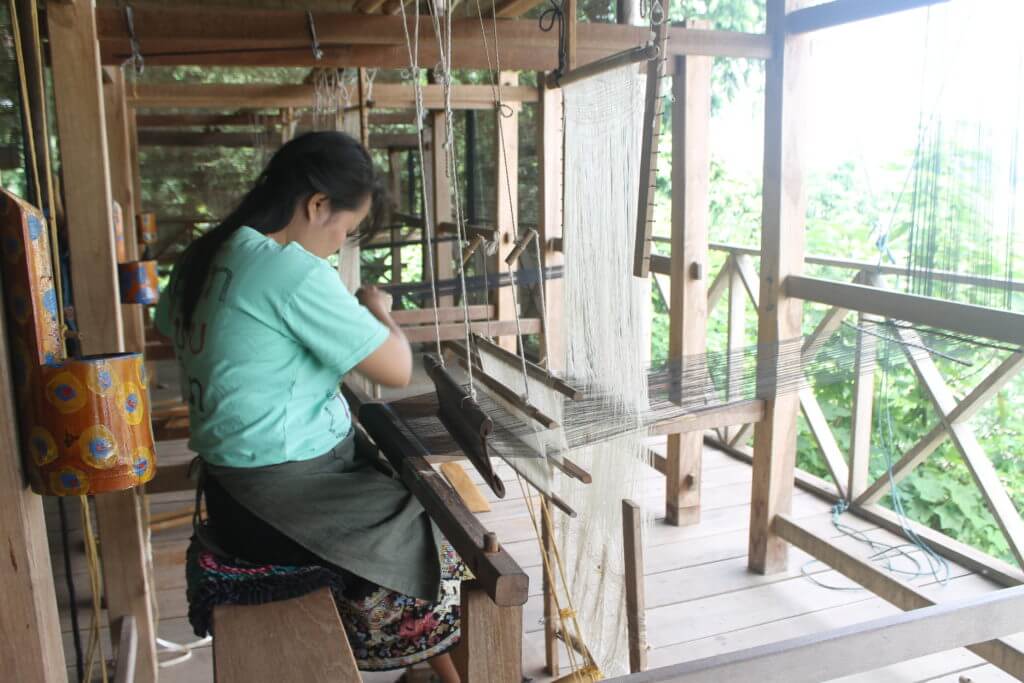 Weaving Ock Pop Tok Luang Prabang Laos